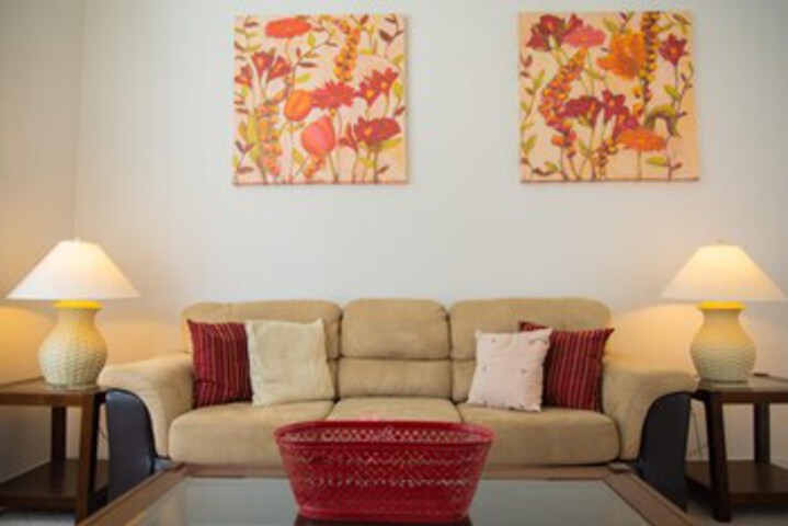 Room 4 of 44