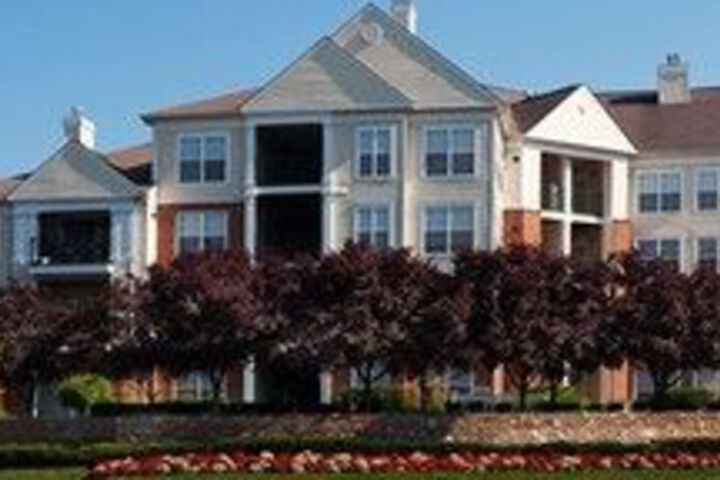 Global Luxury Suites at Town Center in Columbia, MD