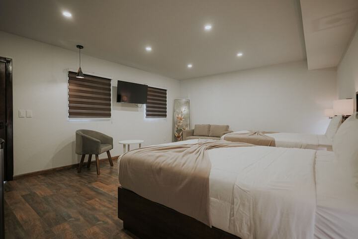 Room 20 of 161