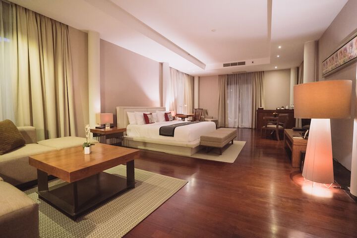 Room 19 of 111