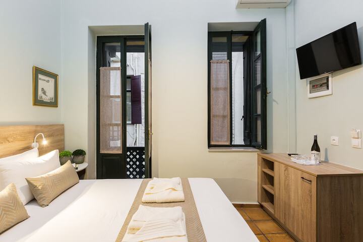 Room 29 of 78