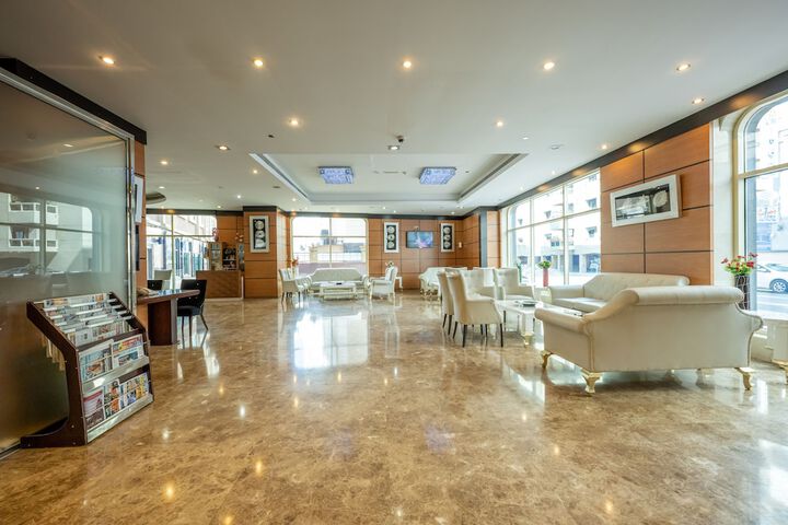 Hotel 16 of 16