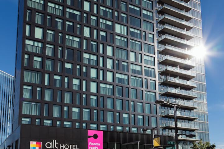 Alt Hotel Saskatoon in Saskatoon, SK