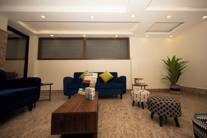 Hotel Interior 14 of 118