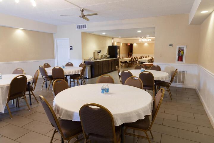 Banquet hall