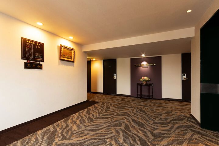 Hotel 5 of 33