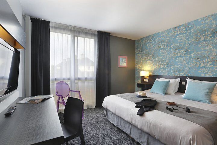 Room 25 of 46