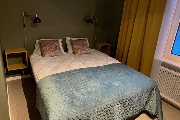 Room 13 of 51