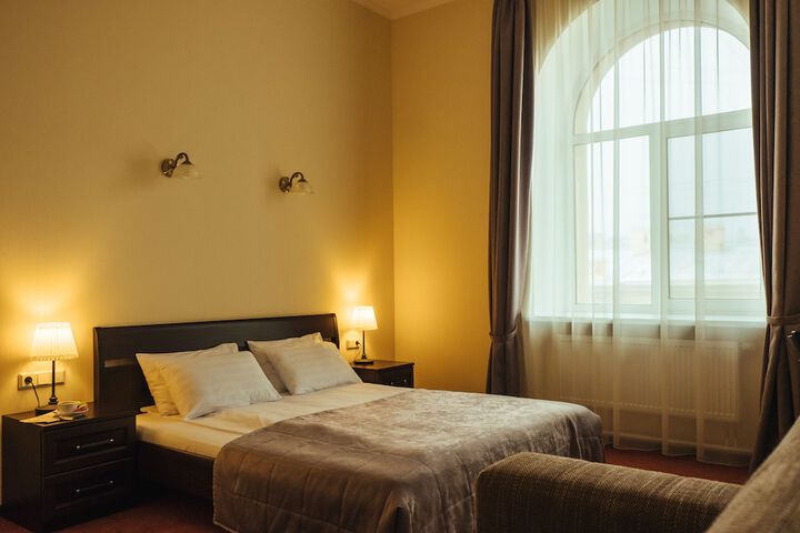 Room 14 of 49