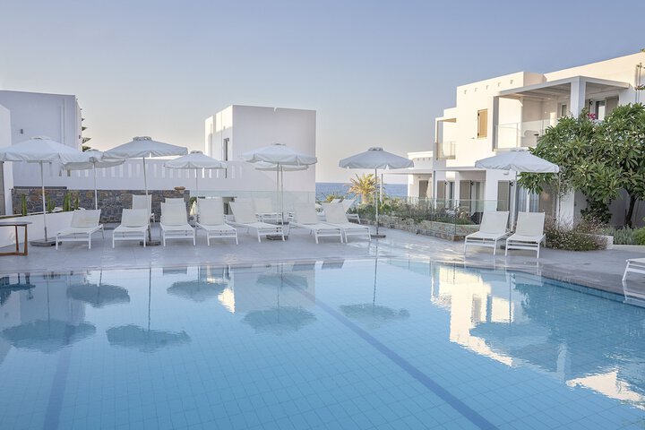 Pool 67 of 117