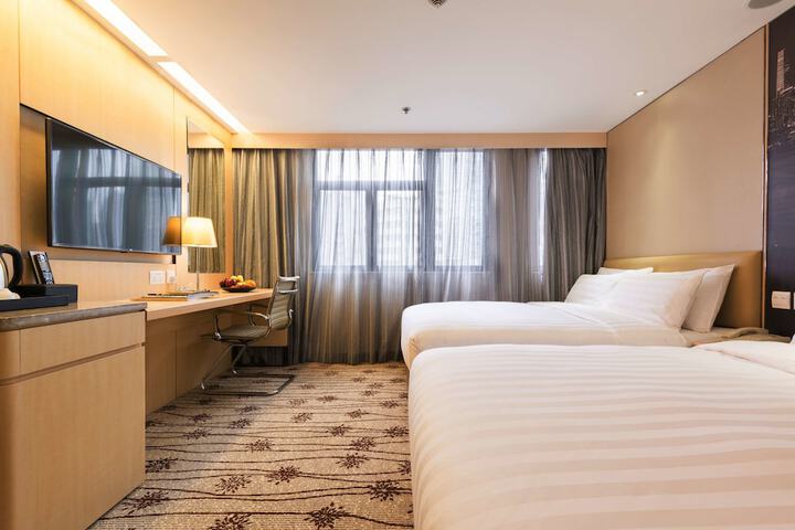 Room 9 of 58