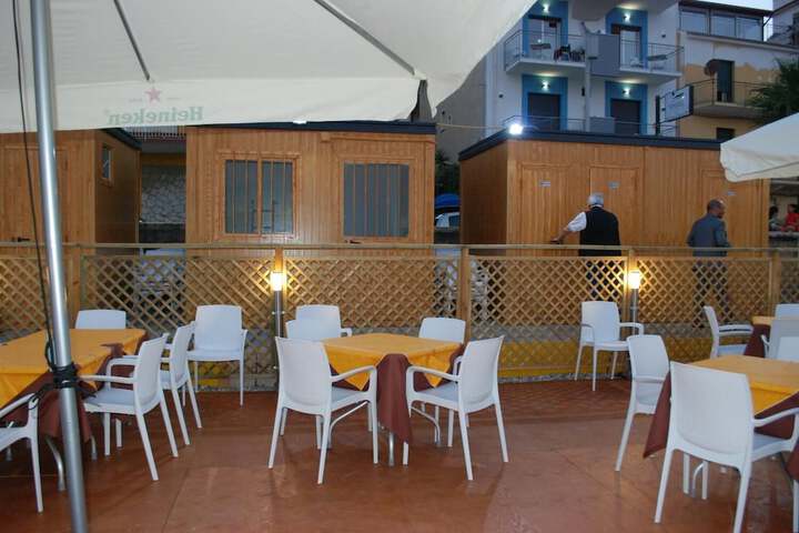 Terrace/Patio 9 of 27