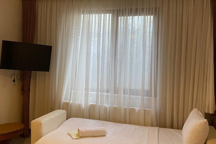Room 21 of 52