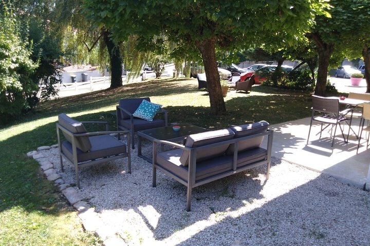 Terrace/Patio 57 of 60