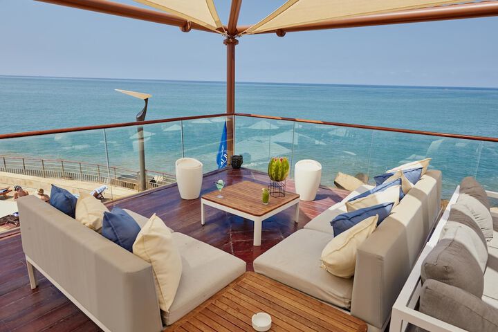Sundeck 80 of 85