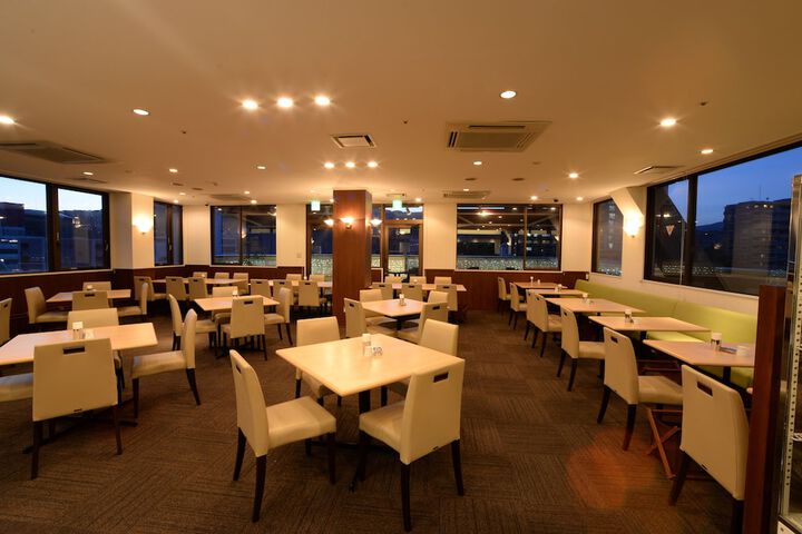 Dining Photos