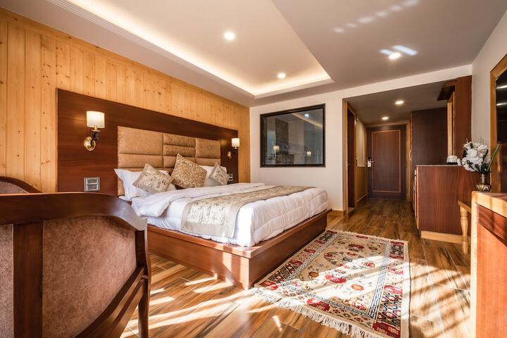 Room 16 of 45