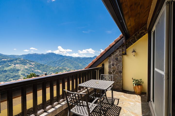 Terrace/Patio 143 of 146