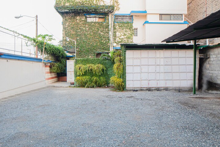 Property Grounds 69 of 74