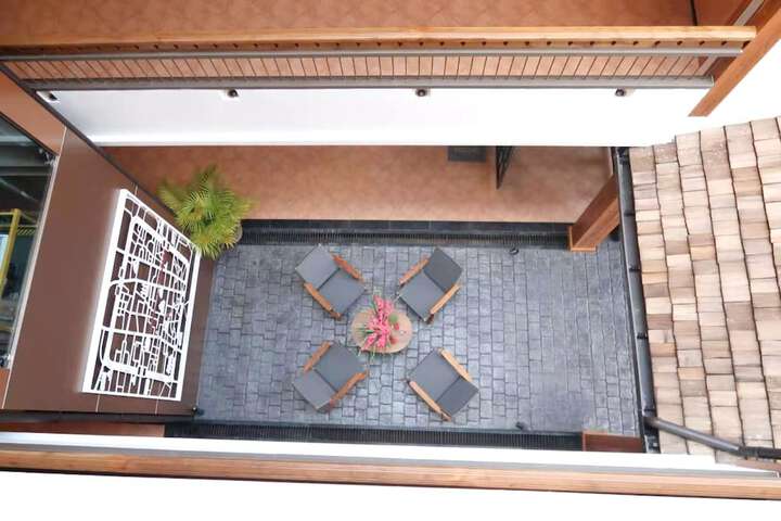 Hotel 6 of 110