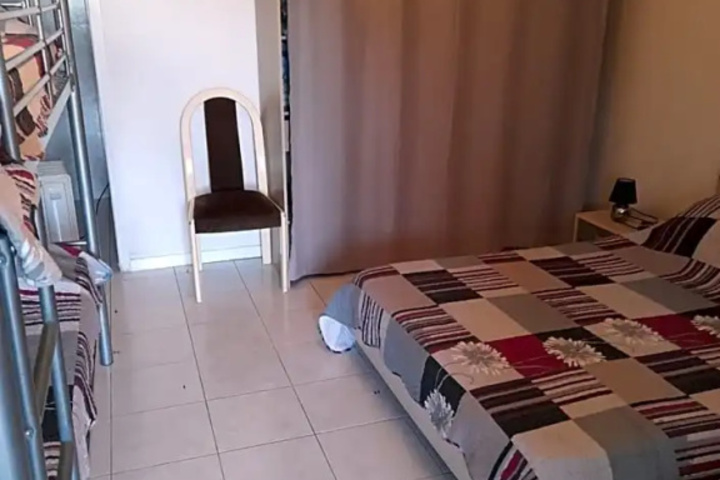 Room 3 of 9