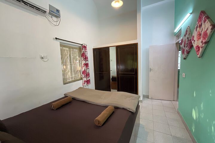 Room 20 of 160