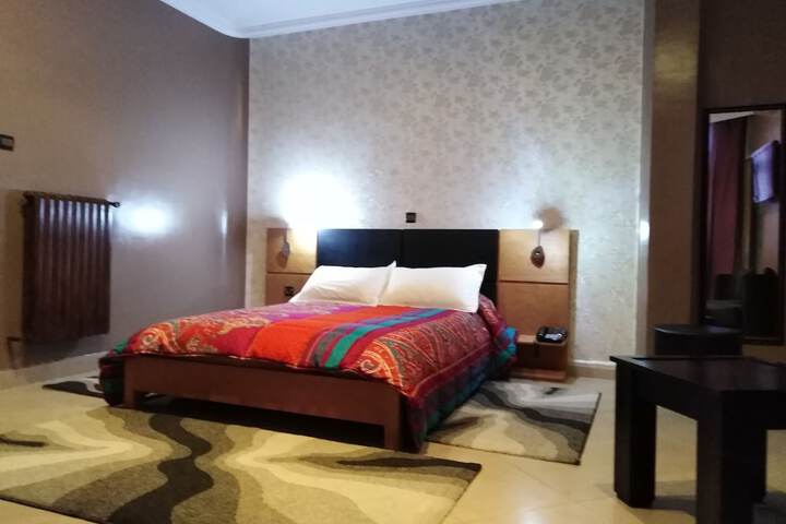 Room 3 of 31