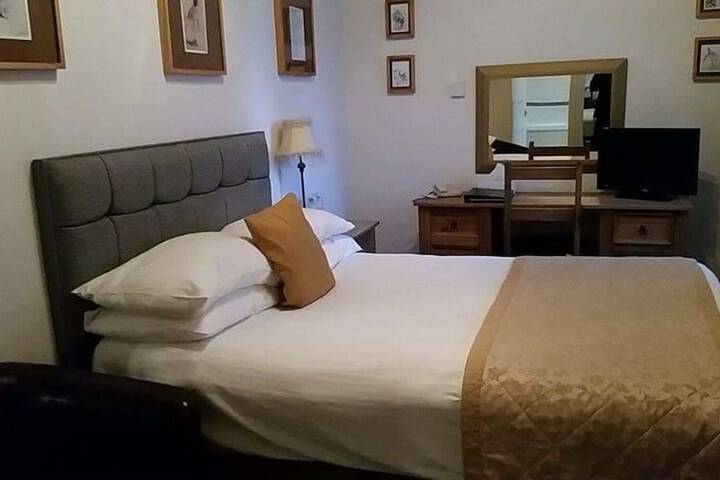 Room 11 of 31