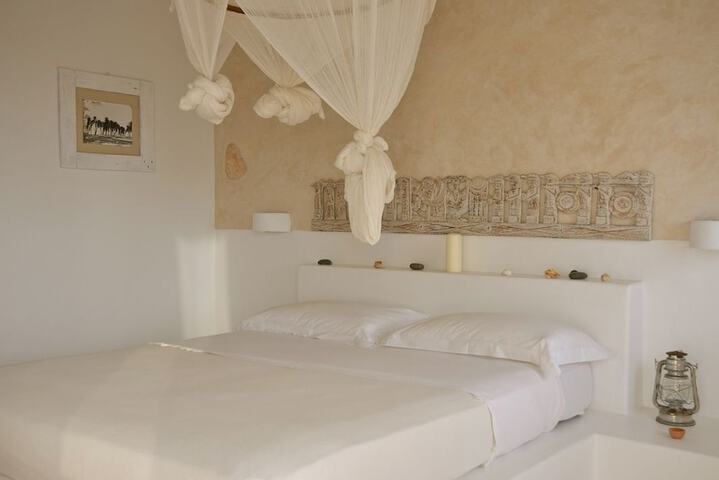 Room 5 of 67