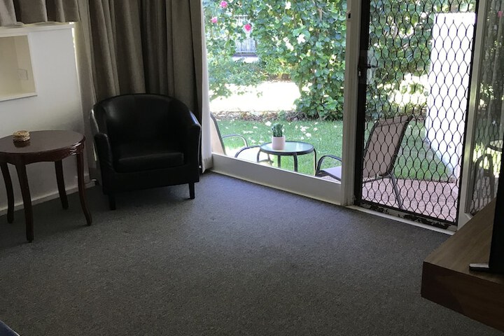 Room 12 of 19