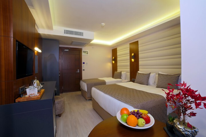 Room 49 of 73