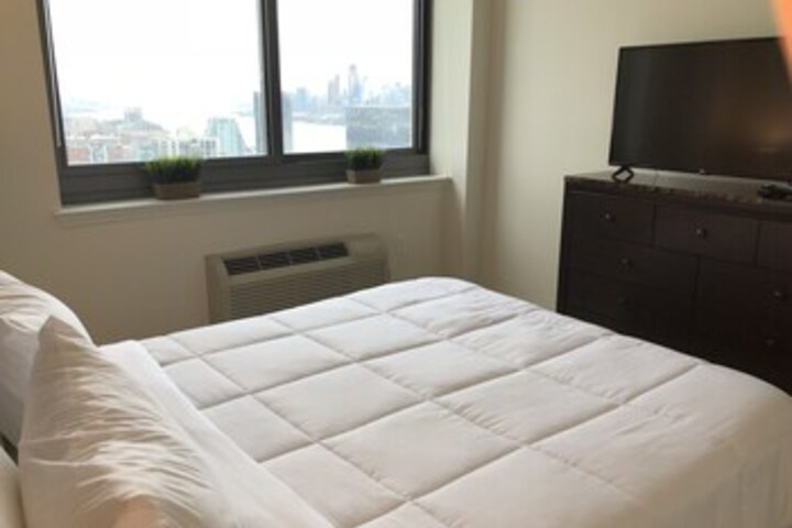 Room 175 of 246