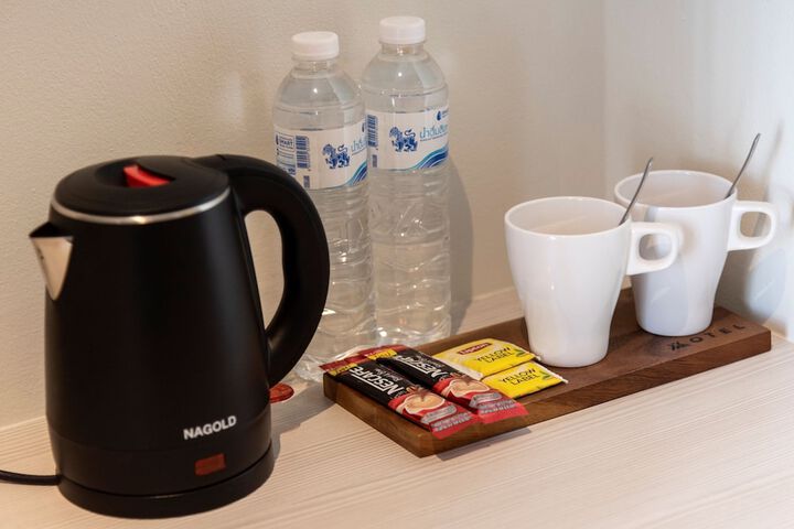 Breakfast/Coffee Service 24 of 54