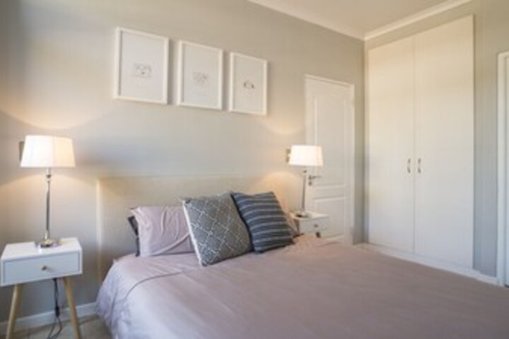 Room 2 of 20