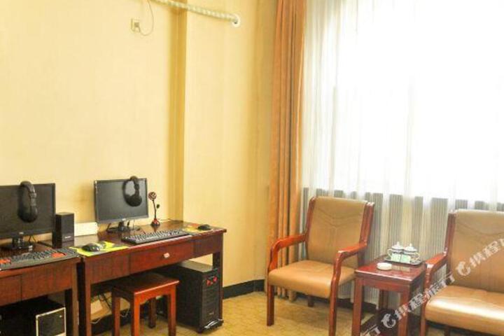 Linfen Shennong Hotel