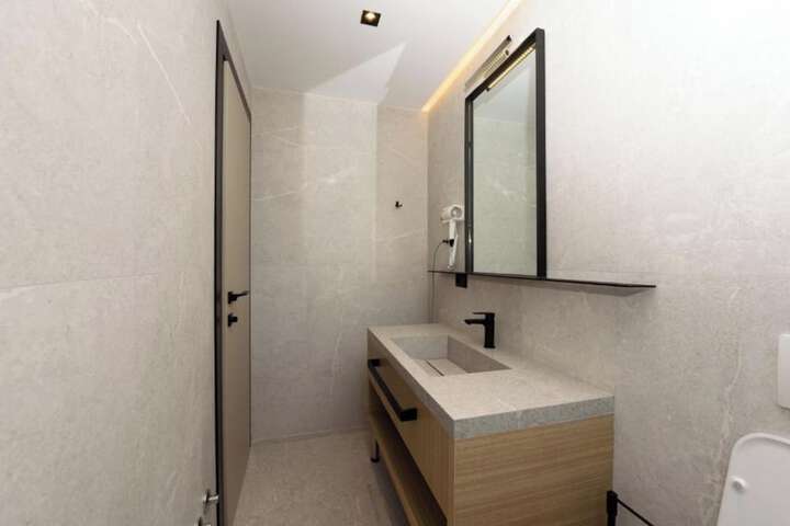 Room 50 of 50