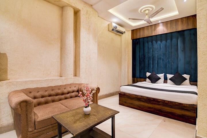 Room 18 of 30