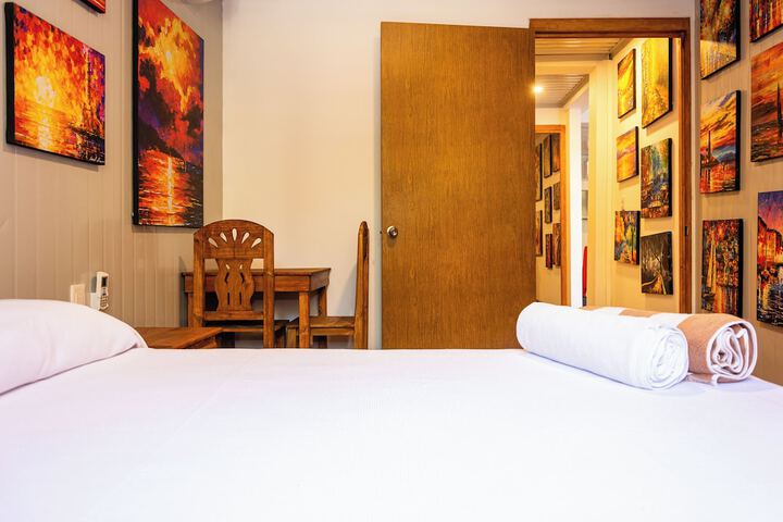 Room 19 of 74