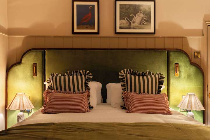 Room 29 of 66
