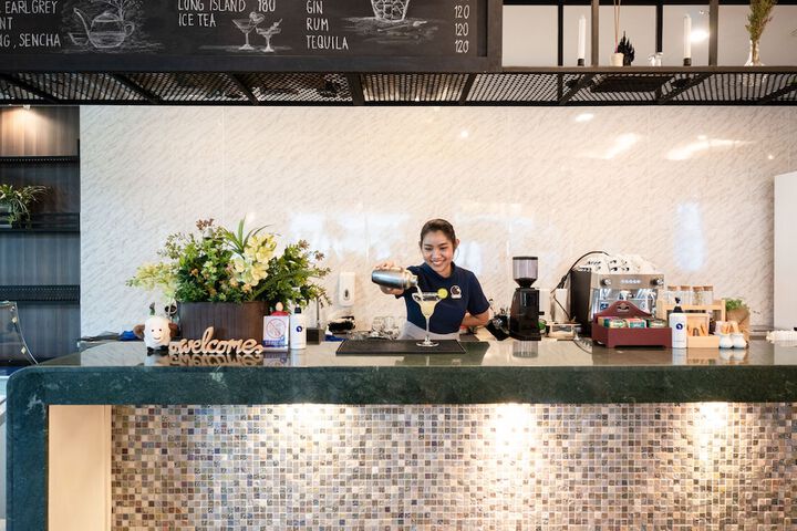 Breakfast/Coffee Service 120 of 151