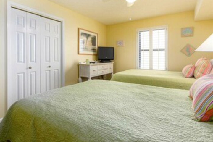 Room 30 of 39