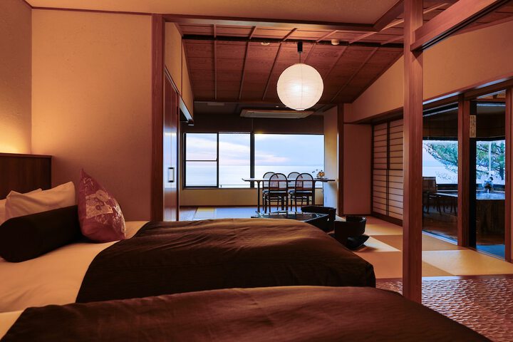 Room 21 of 87