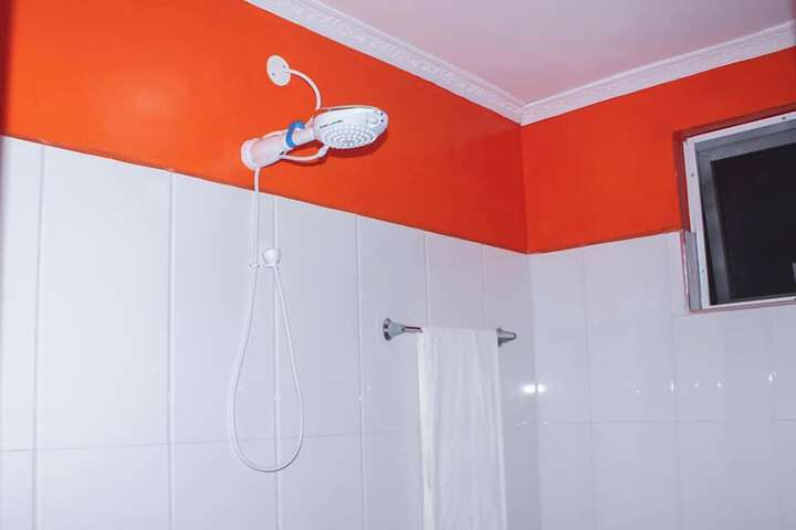 Room 15 of 39