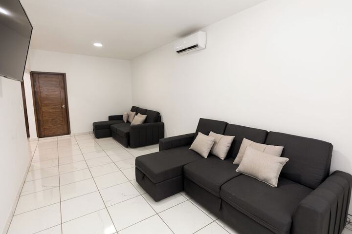 Room 18 of 52