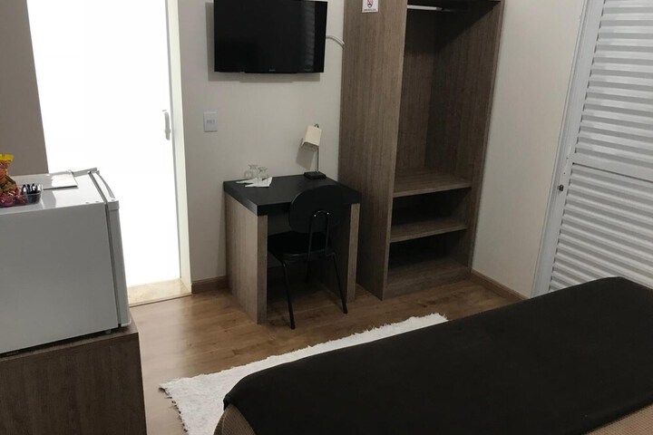 Room 13 of 56