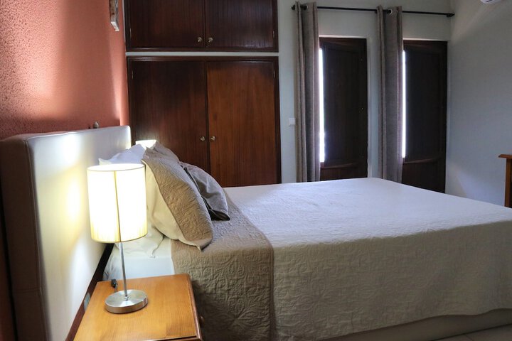 Room 8 of 64