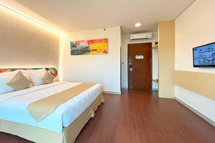 Room 19 of 39