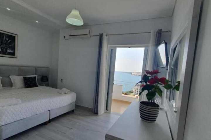 Room 55 of 106