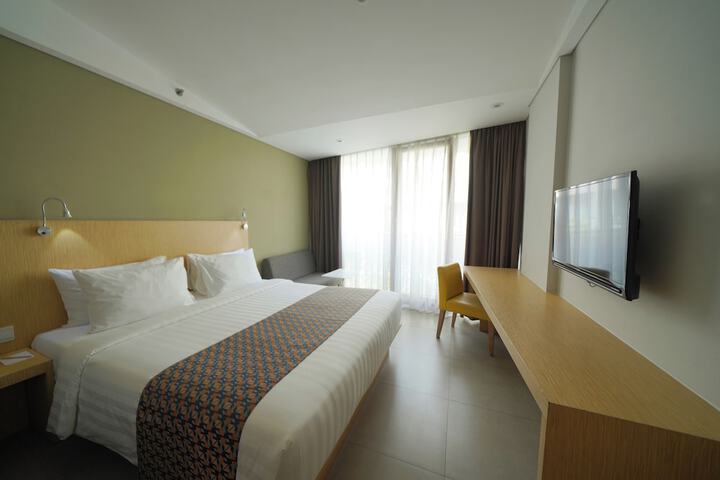 Room 31 of 64