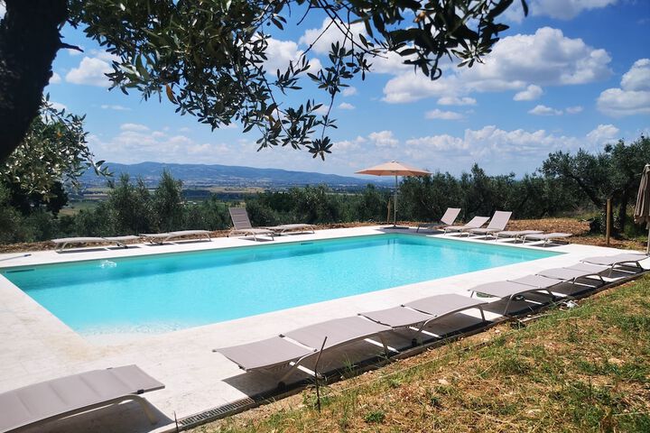 Pool 54 of 59